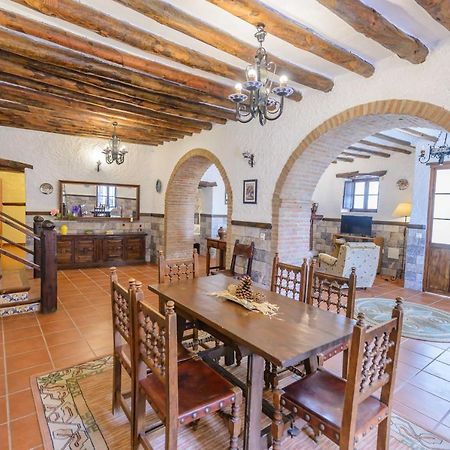 Holiday Home El Pilarillo Piscina Compartida Alcaucín Extérieur photo